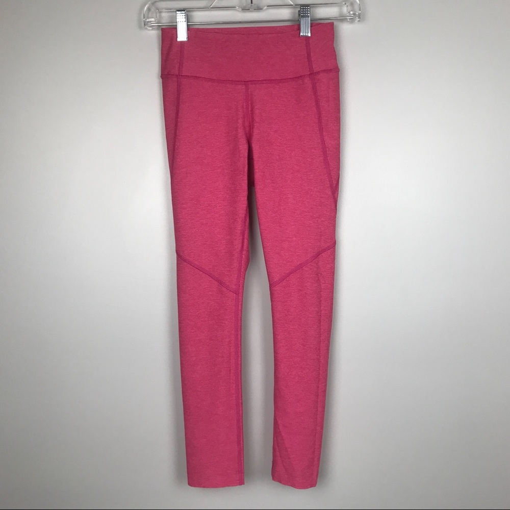 Outdoor Voices Pink Flamingo 3/4 leggings sz XS